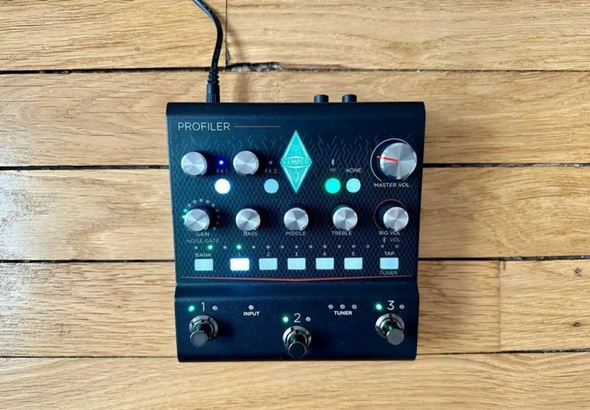 Kemper Profiler Player Pedal Like New All Accessor - Image 3