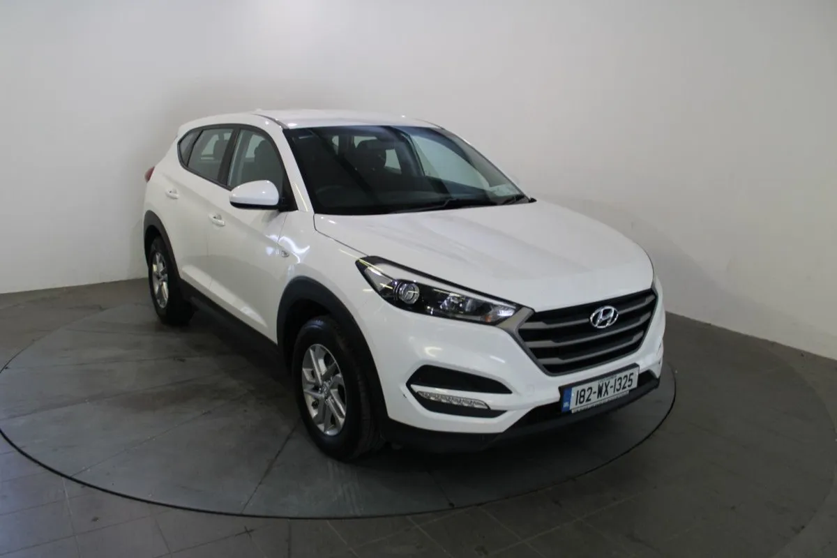 Hyundai Tucson 1.7 D Executive S - Image 1