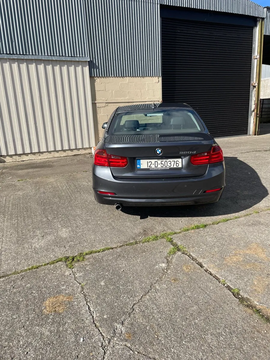 BMW 3 Series - Image 3