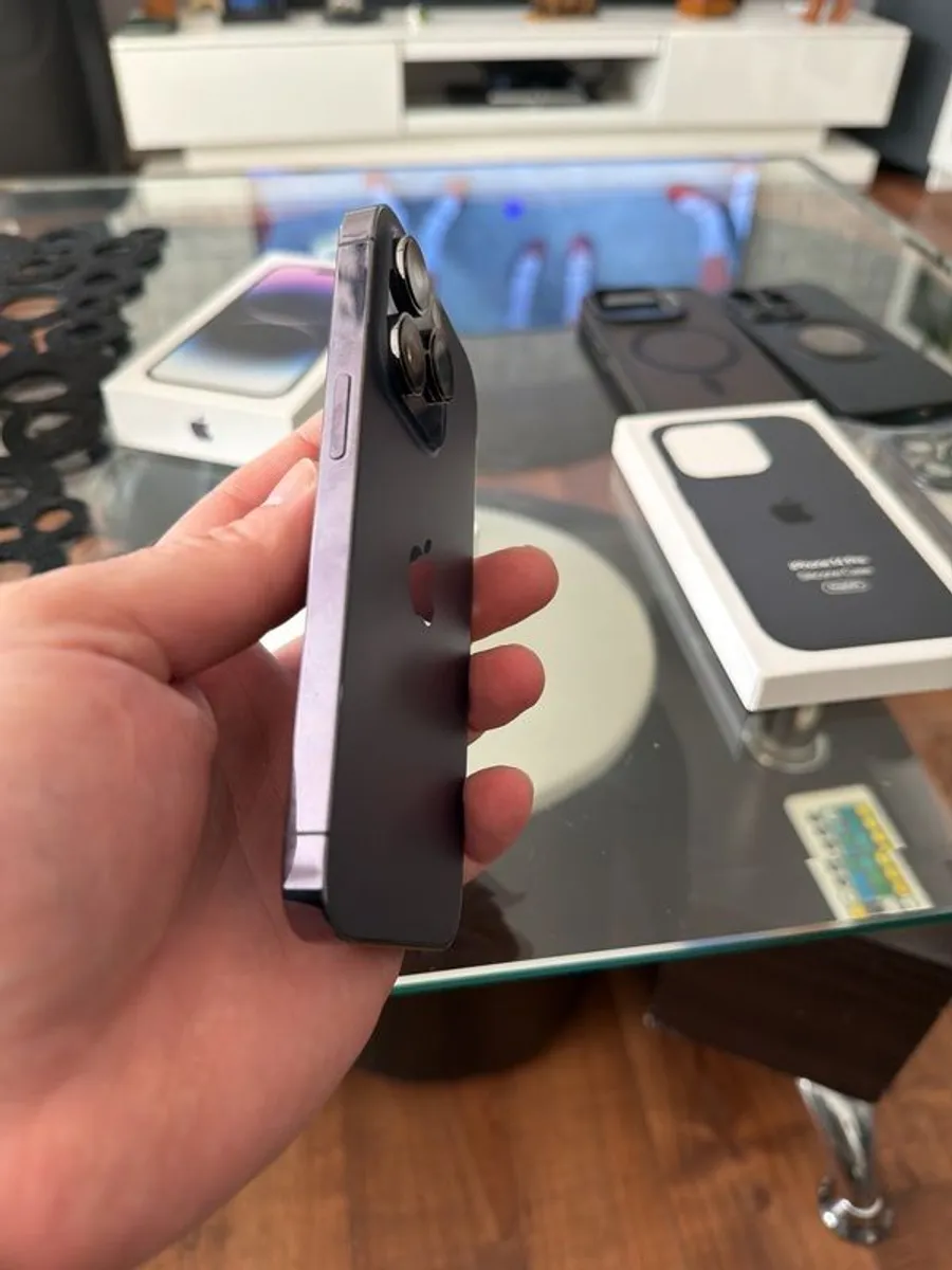 IPhone 14 Pro - Image 3