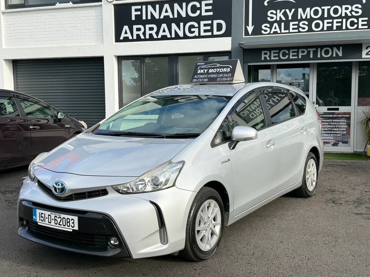 2015 Toyota Prius Plus/alpha1.8 Hybrid auto 7Seate - Image 4