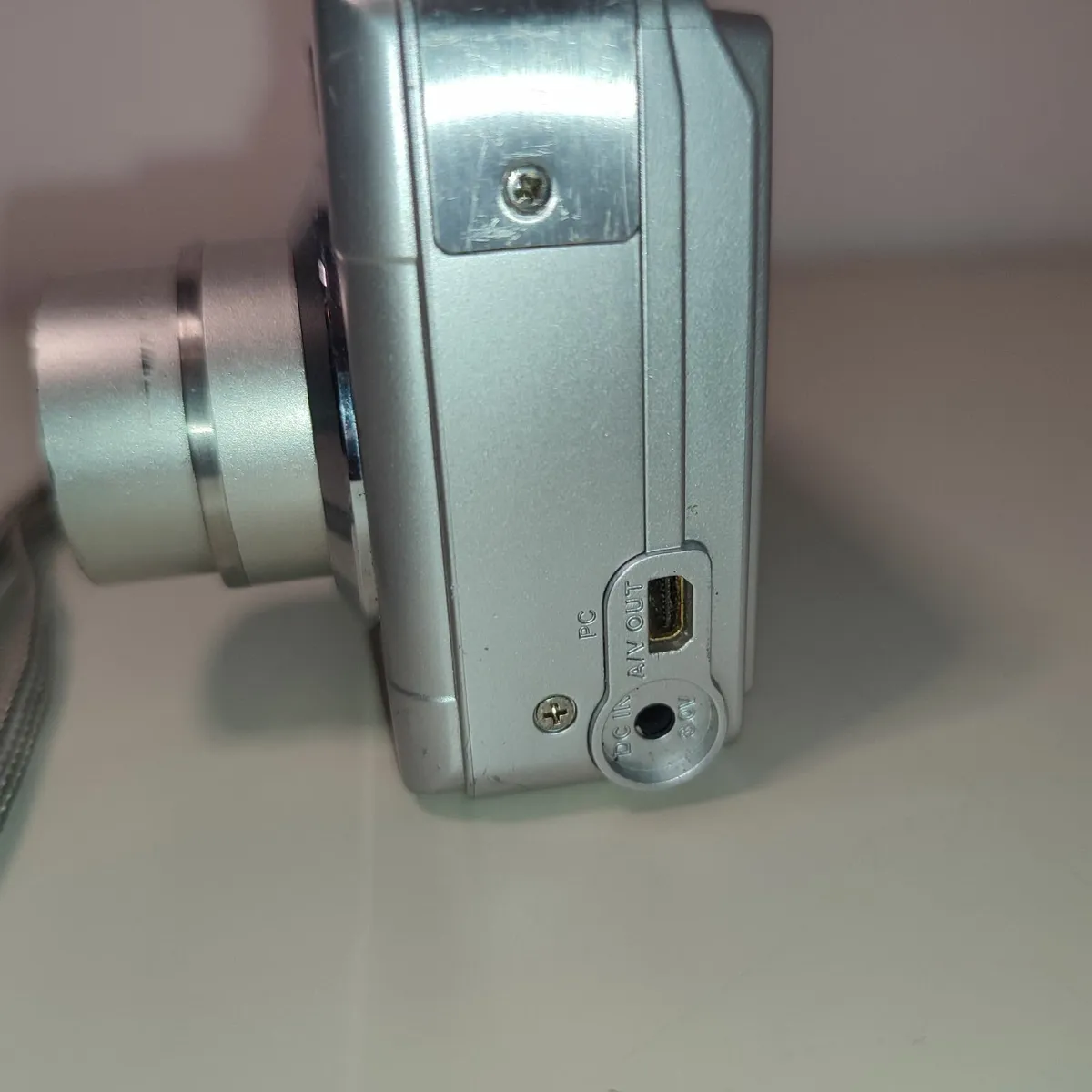 Pentax Optio 50L 5MP Digital Camera, Silver Tested - Image 4