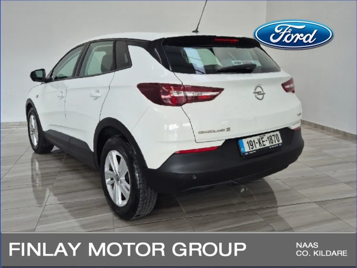 Opel GRANDLAND X SC 1.2i 130PS 6 Speed Auto - Image 3