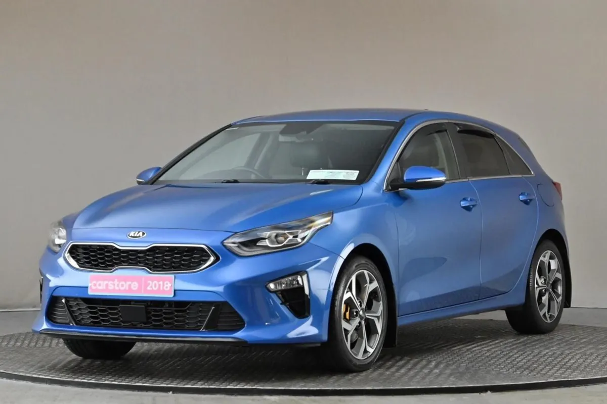 Kia Ceed 1.4 K5 6spd  full Leather carplay androi - Image 3