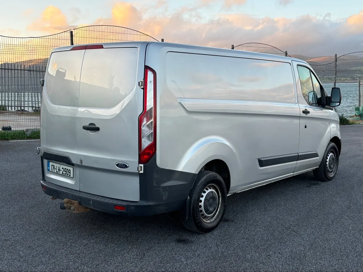 2017 Ford Transit Custom - Image 2