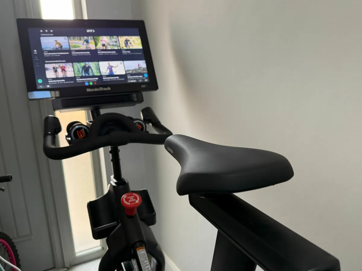 NordicTrack S22i Studio Cycle - Image 4