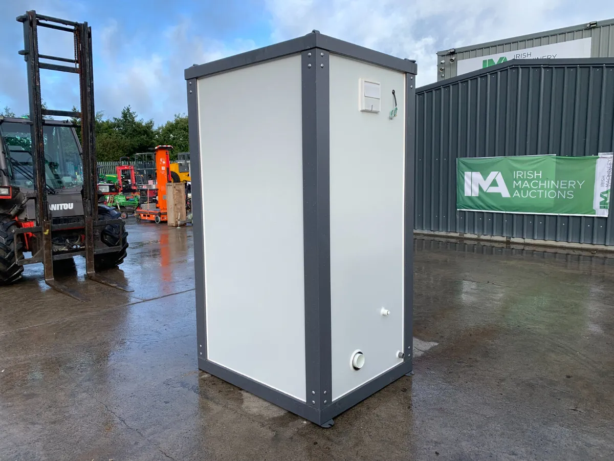 UNRESERVED BASTONE SINGLE TOILET BLOCK FOR AUCTION - Image 4