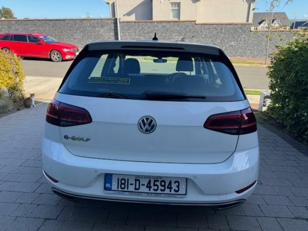 Volkswagen e-Golf 2018 - Image 4