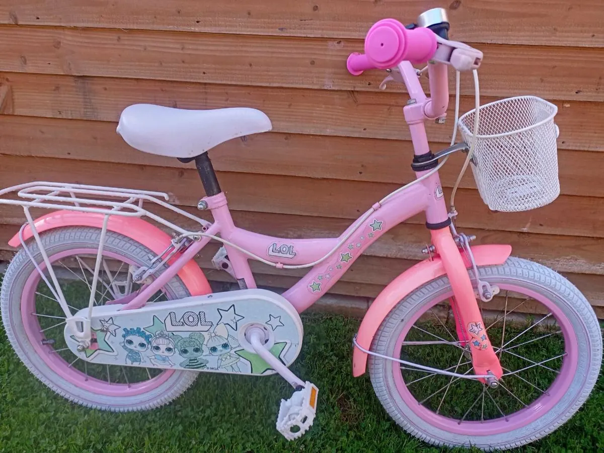 Kids LoL bike size 16 inch wheels. - Image 1