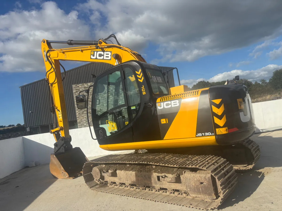 Jcb js130 year 2011 - Image 1