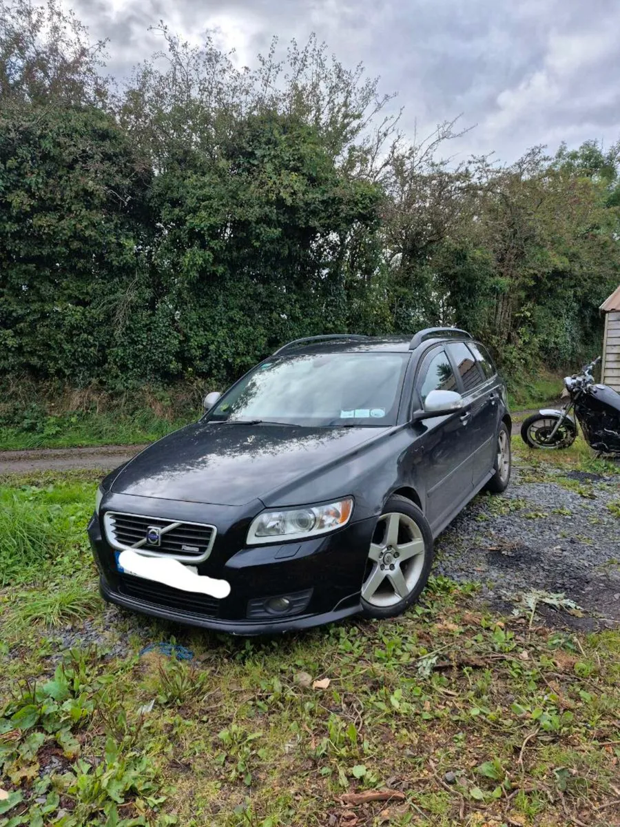 Volvo V50 R design - Image 1