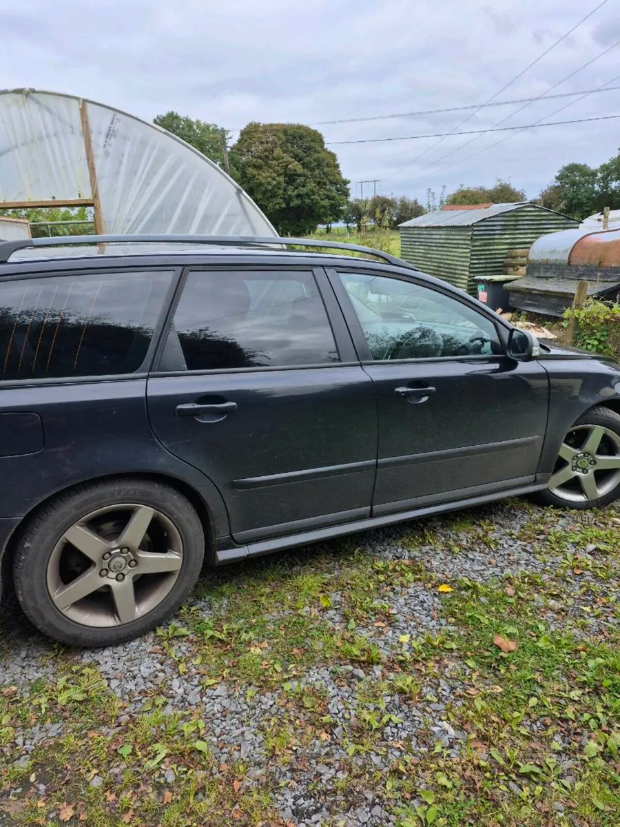 Volvo V50 R design - Image 4