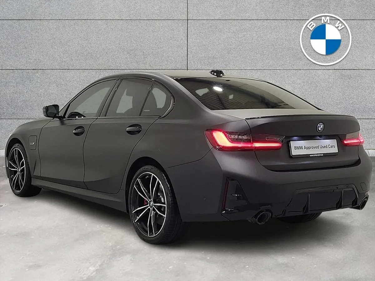 BMW 3-Series 330e M Sport Saloon - Image 3