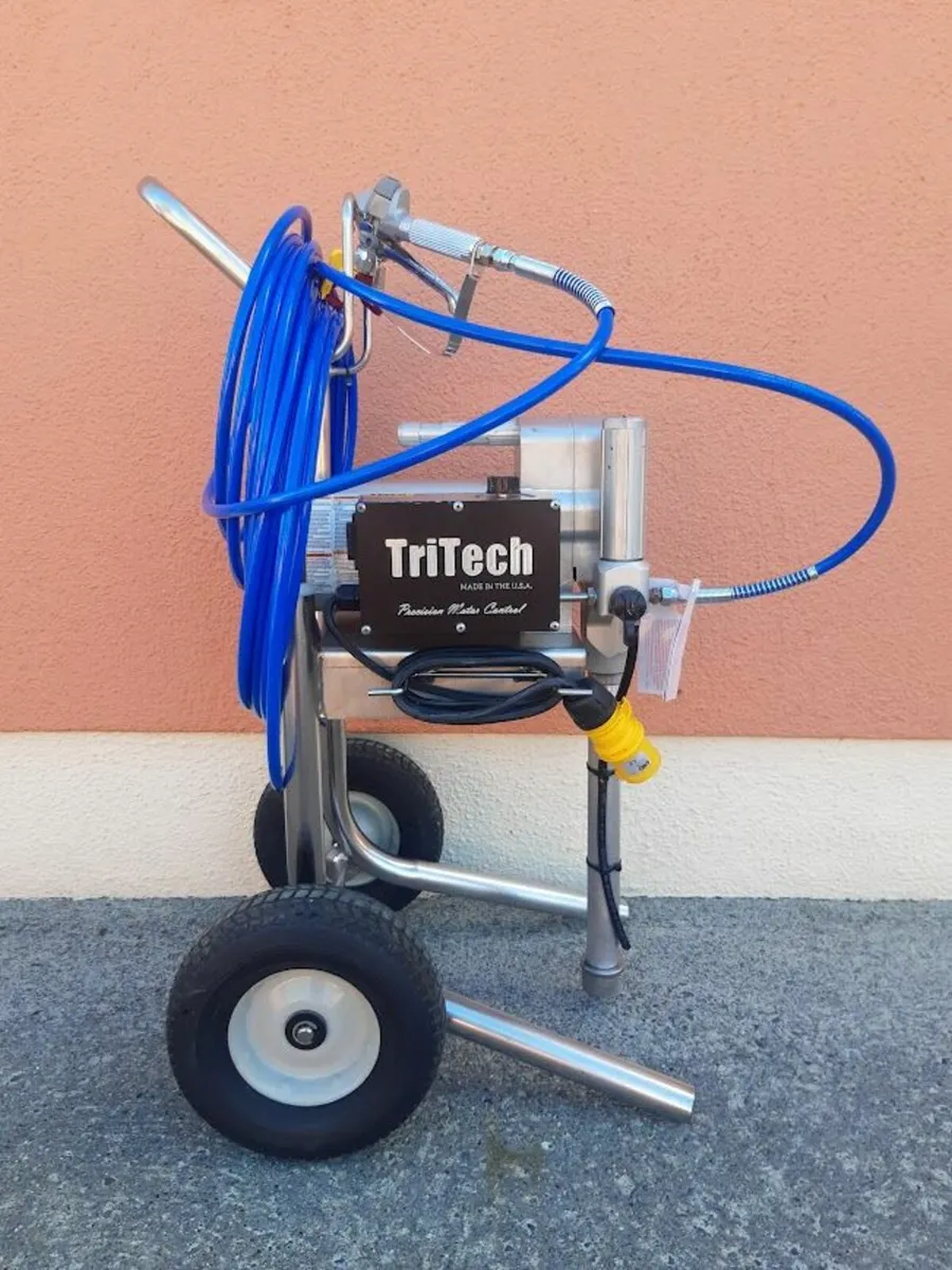 Airless paint sprayer - Image 1