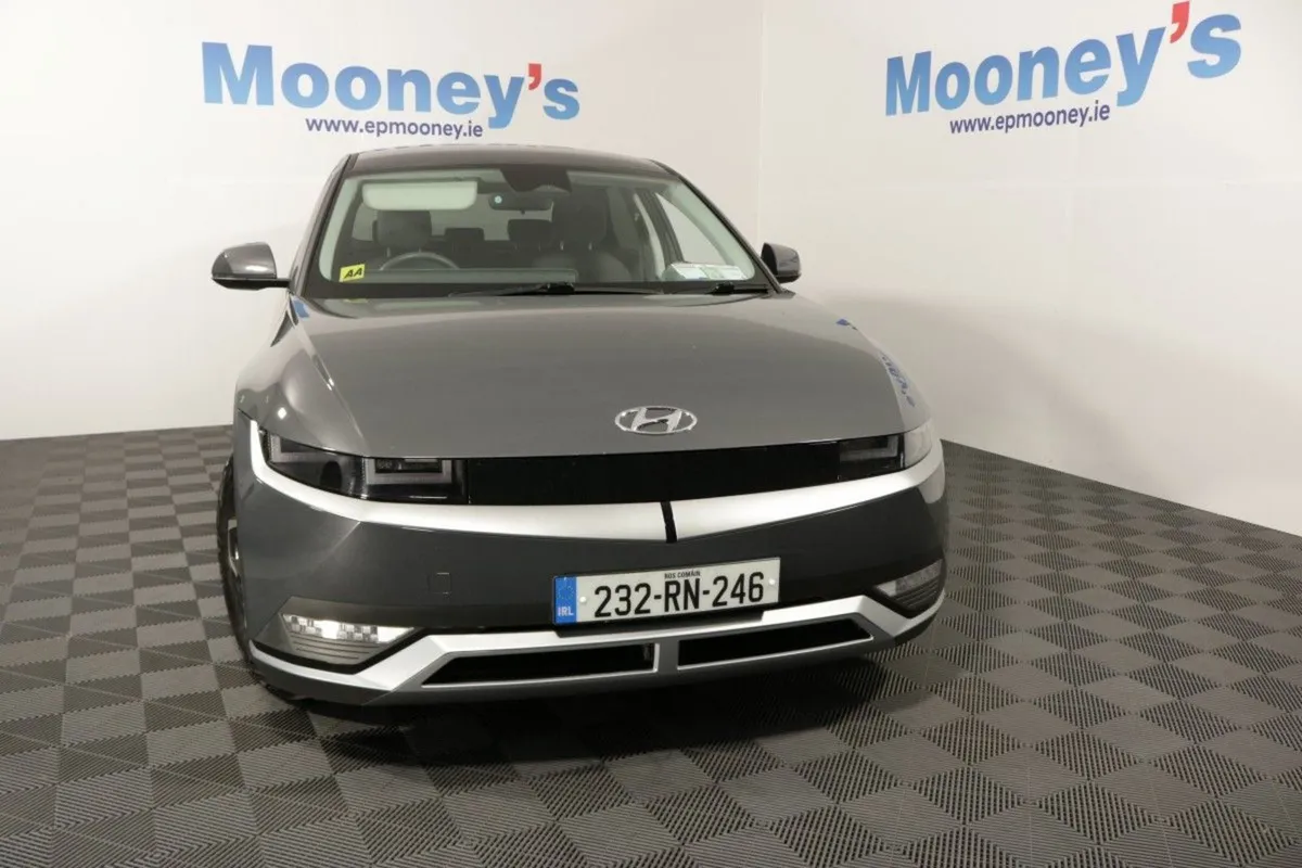 Hyundai Ioniq 5 Executive Plus 77 kWh EV - Image 2