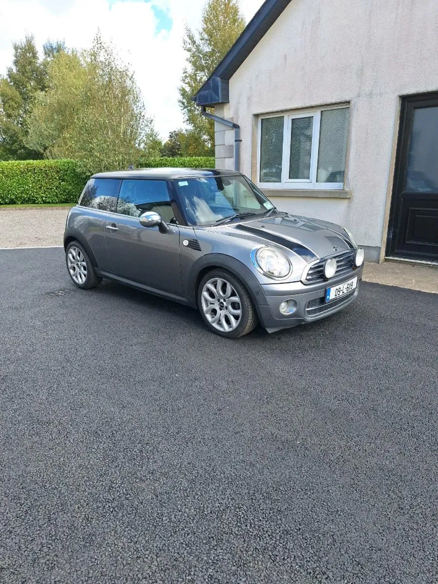 Mini Cooper 1.6 diesel 2009 - Image 1