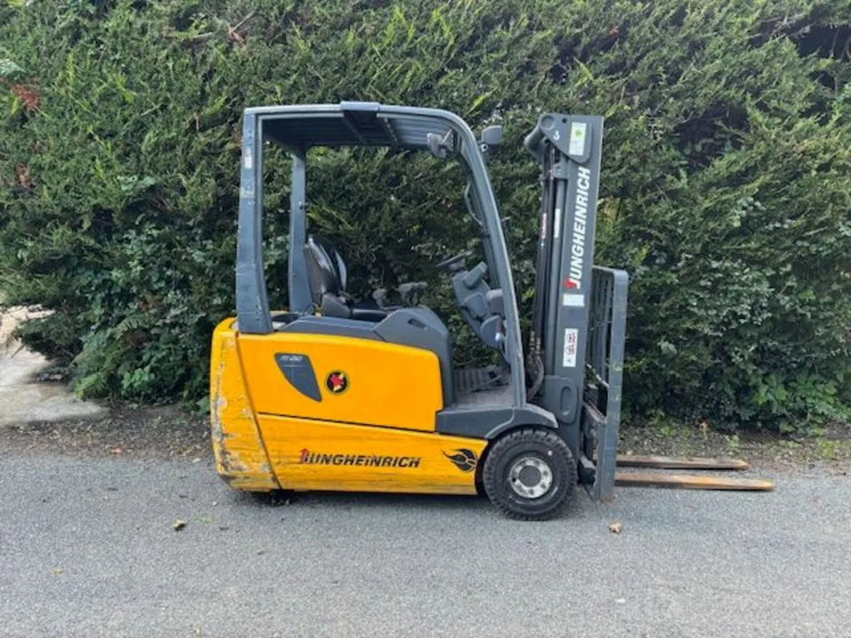 Forklift - Image 1