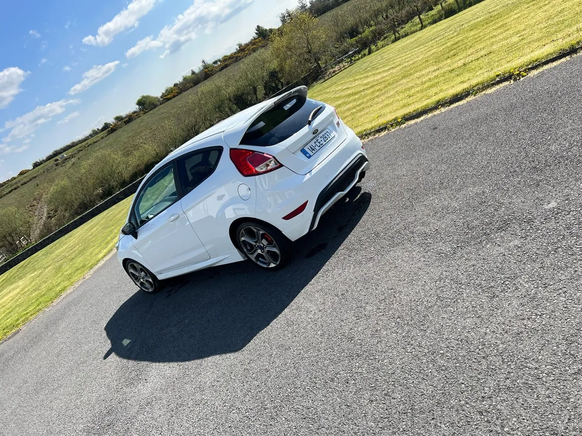 Ford Fiesta ST - Image 4