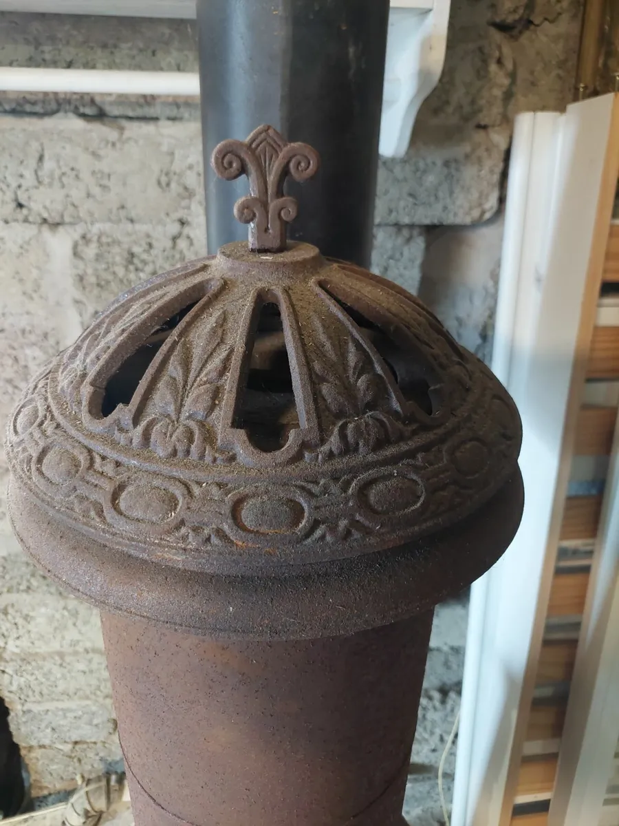 Old solid fuel stove - Image 3