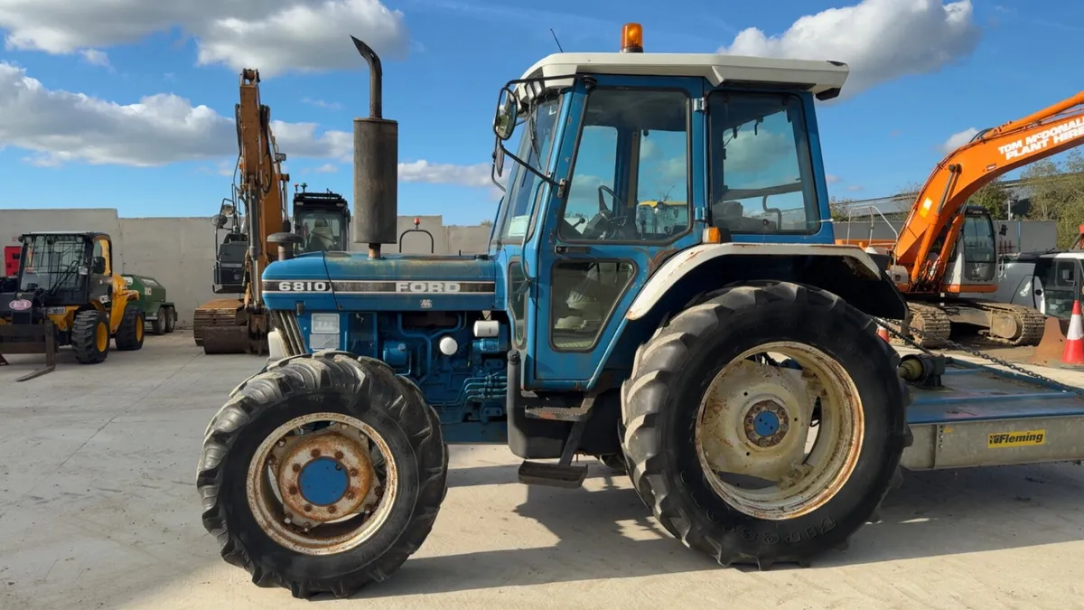 Ford 6810 - Image 2