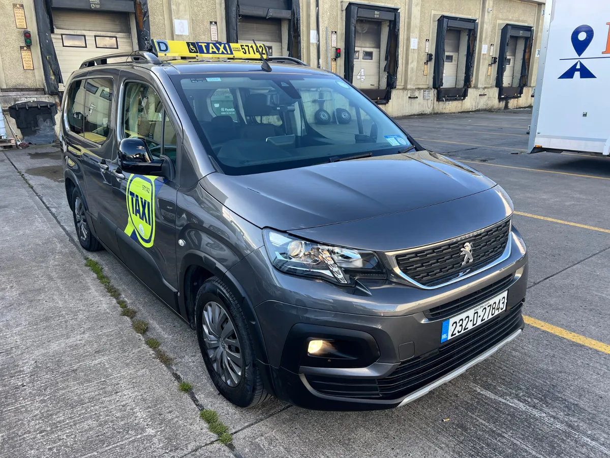 Peugeot e-Rifter 2023 6K 7 SEATER - Image 3