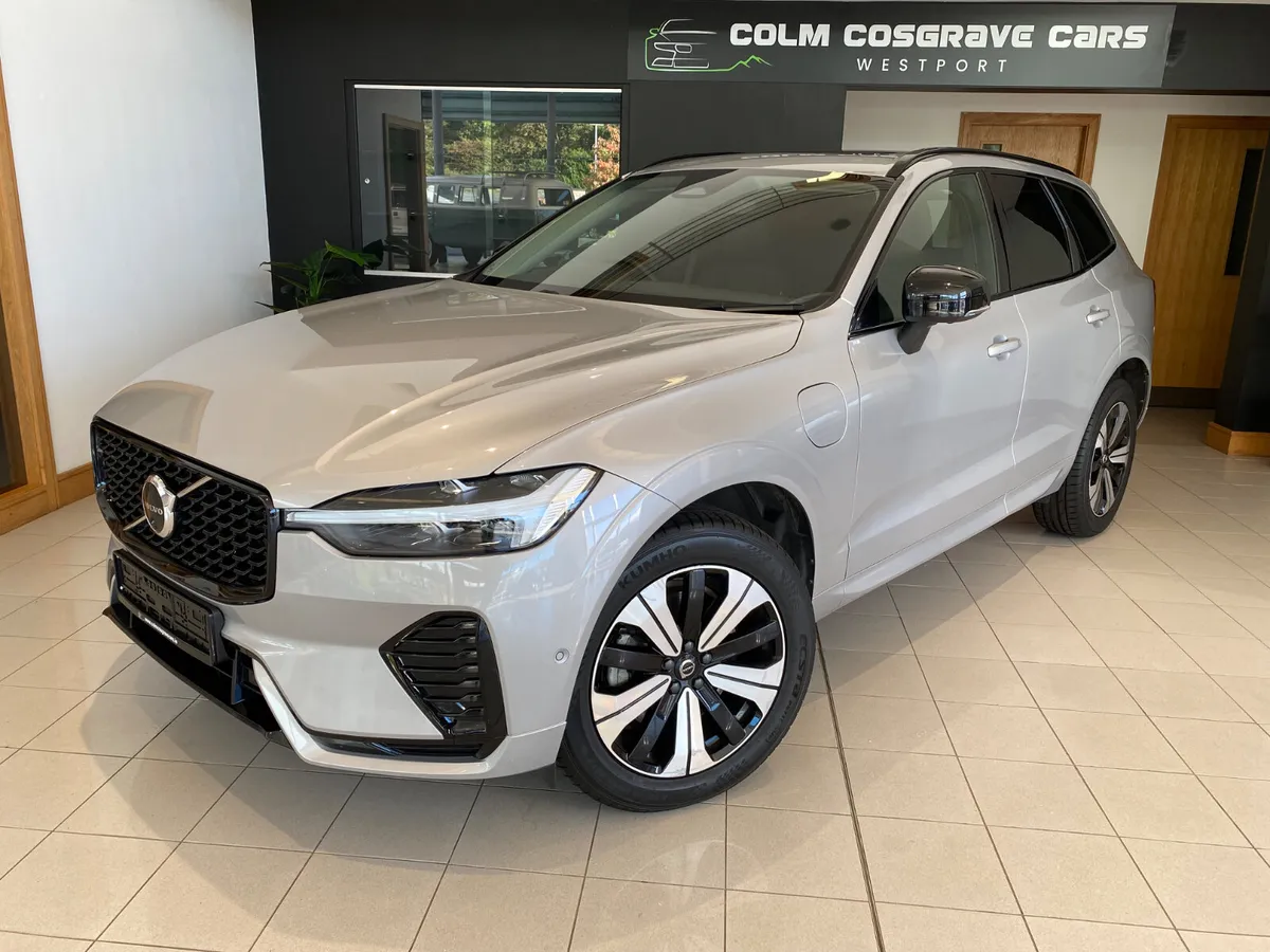 Volvo XC60 2023 - Image 3