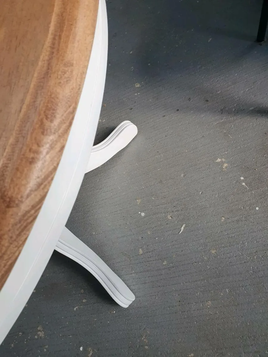 6 seater extendable solid oak - Image 2