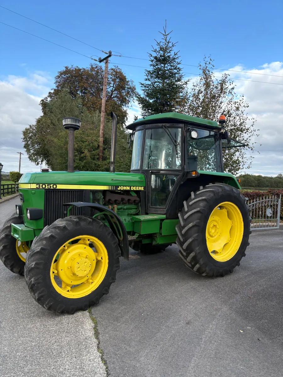 John Deere 3050 Tractor - Image 3
