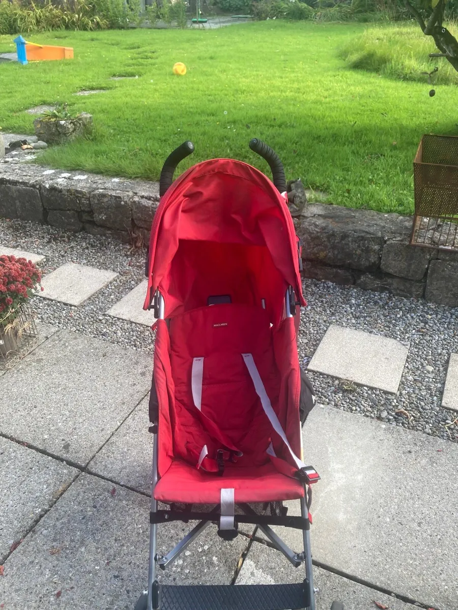 Maclaren buggee perfect condition - Image 1