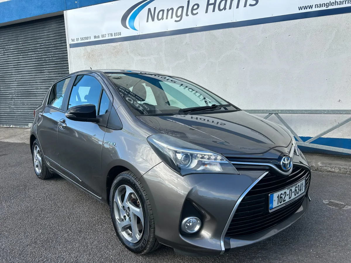 Toyota Yaris Hybrid - Image 4