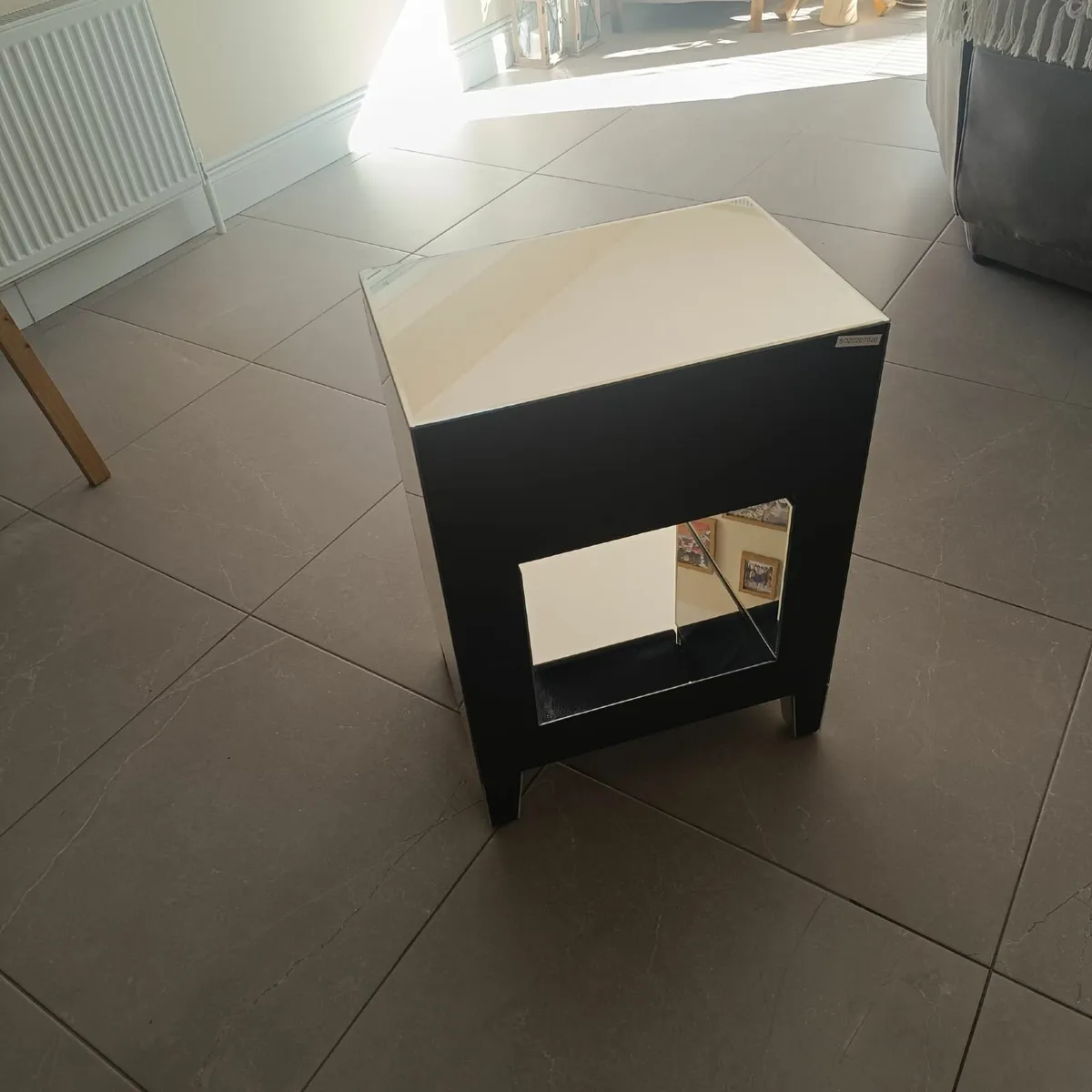 mirrored bedside table - Image 3