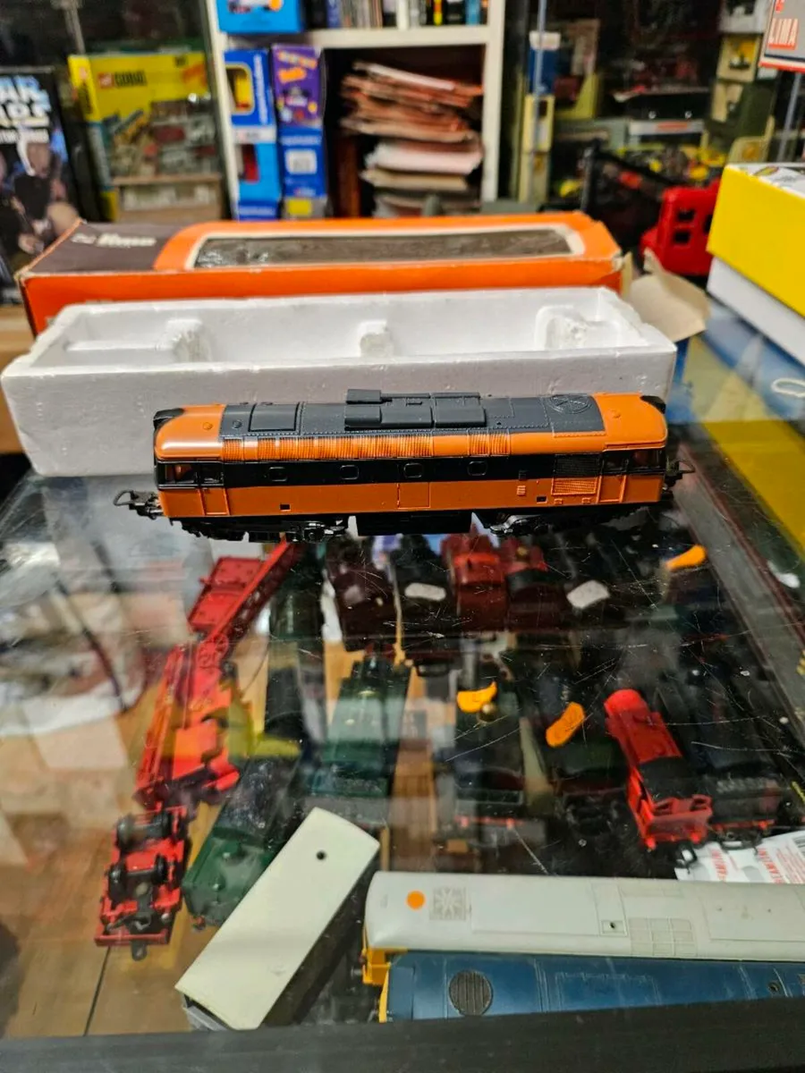 Hornby Lima HO Scale Irish Rail Engine - Image 2