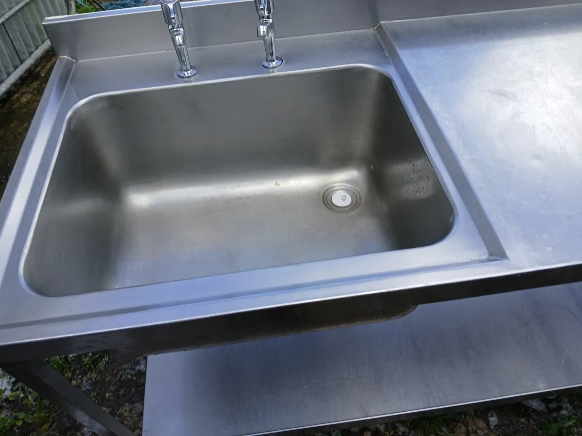 Stainless steel cabbinet sink unit complete.. - Image 4
