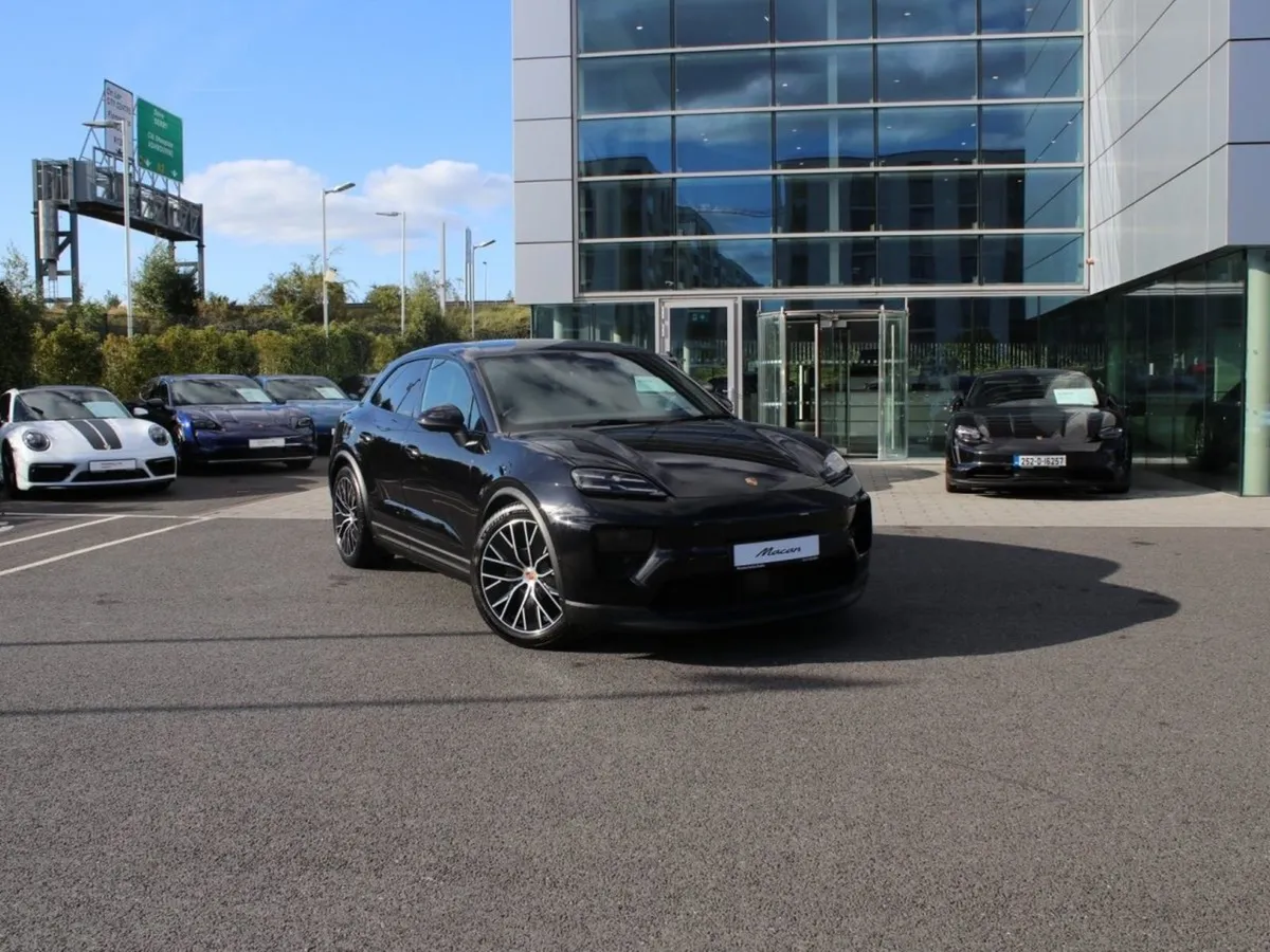 Porsche Macan 4 Electric - Image 1