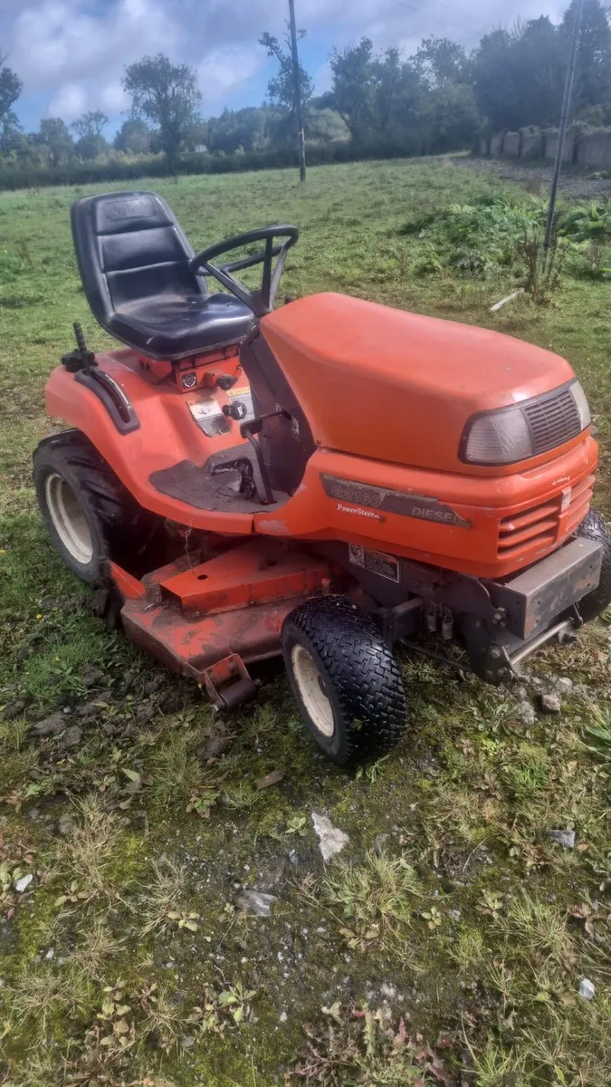 Kubota G2160 Diesel Ride On Lawnmower - Image 1