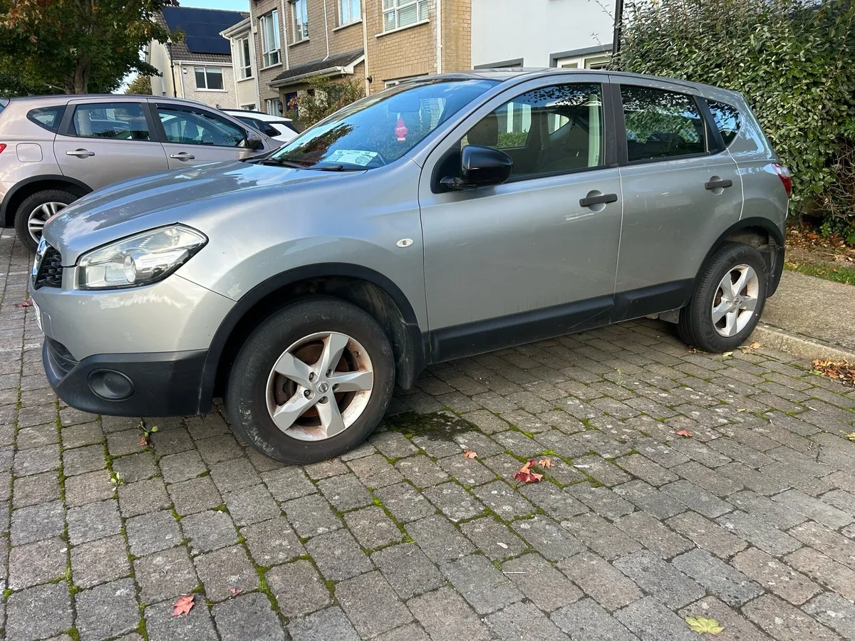 Nissan Qashqai 2010 - Image 3