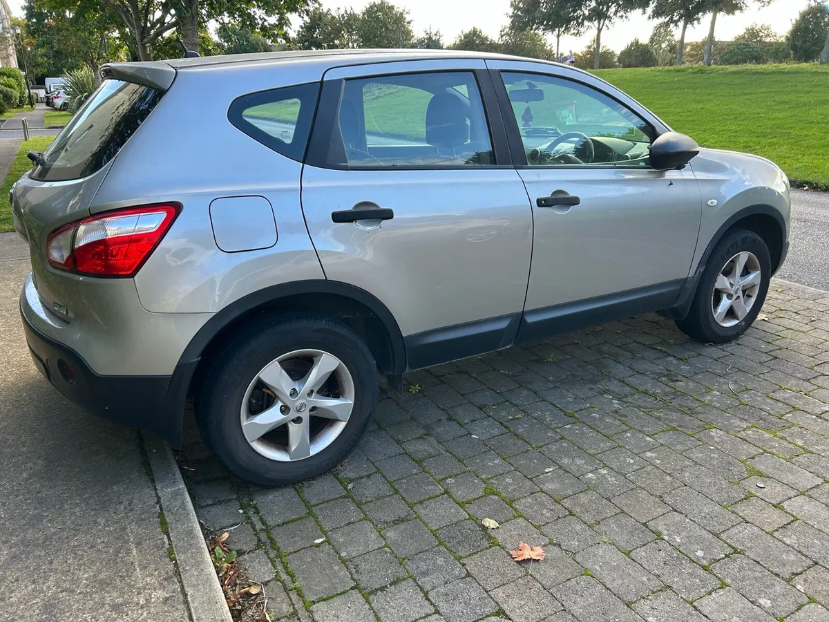 Nissan Qashqai 2010 - Image 4