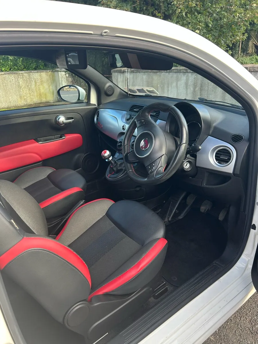 142 Fiat 500 Sport High Spec Low Mileage - Image 3