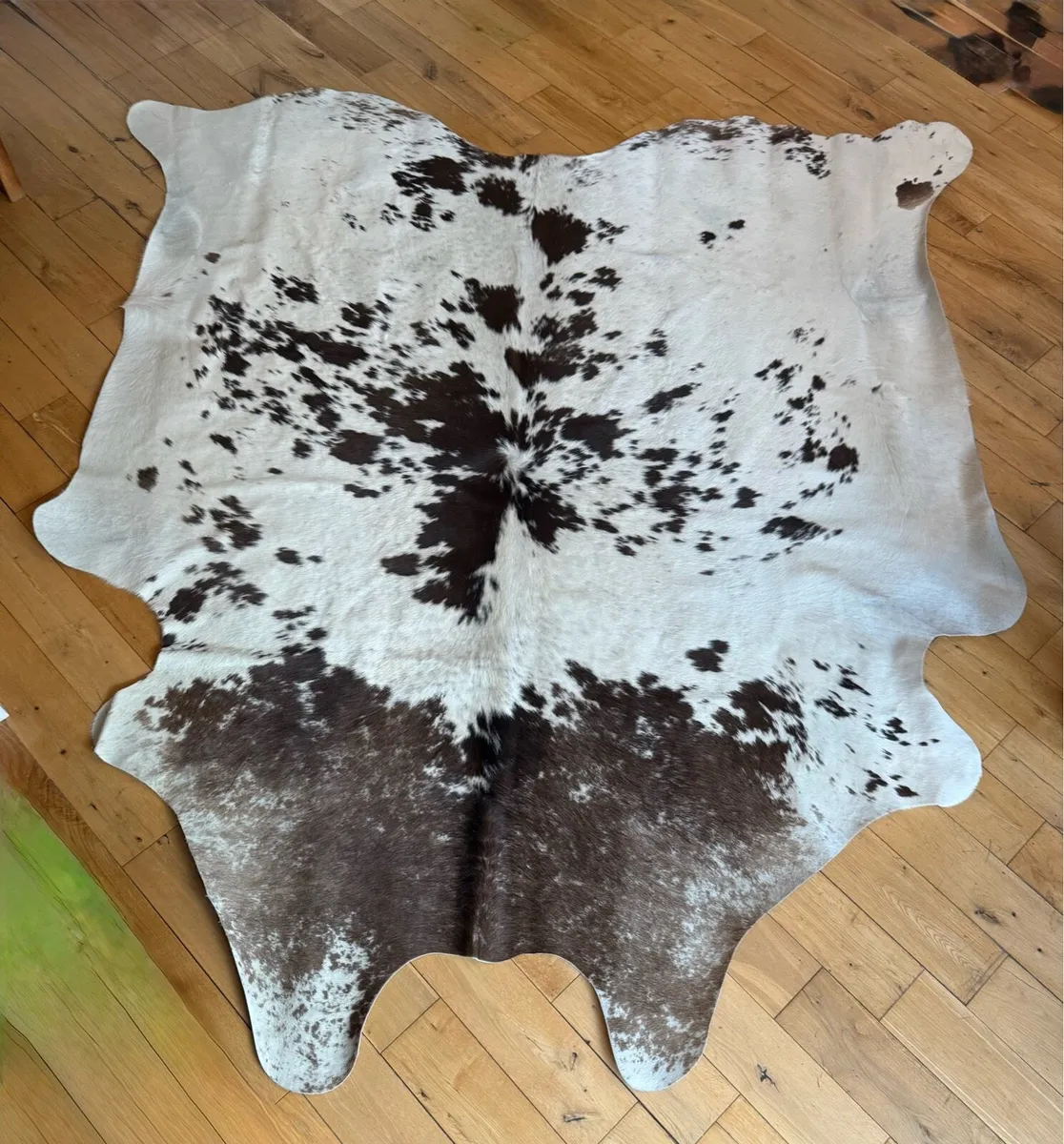 Brazilian Cowhide large - Image 1