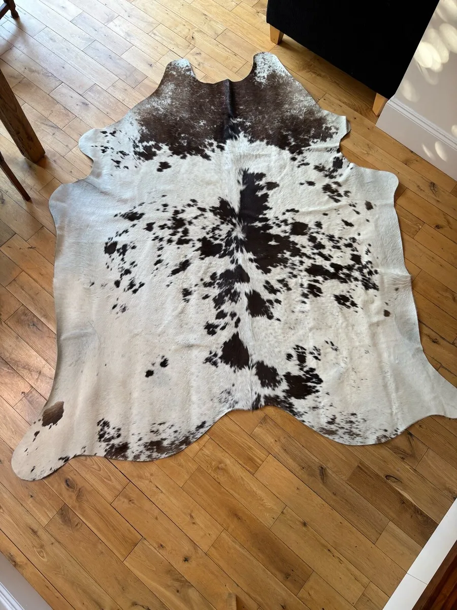 Brazilian Cowhide large - Image 1