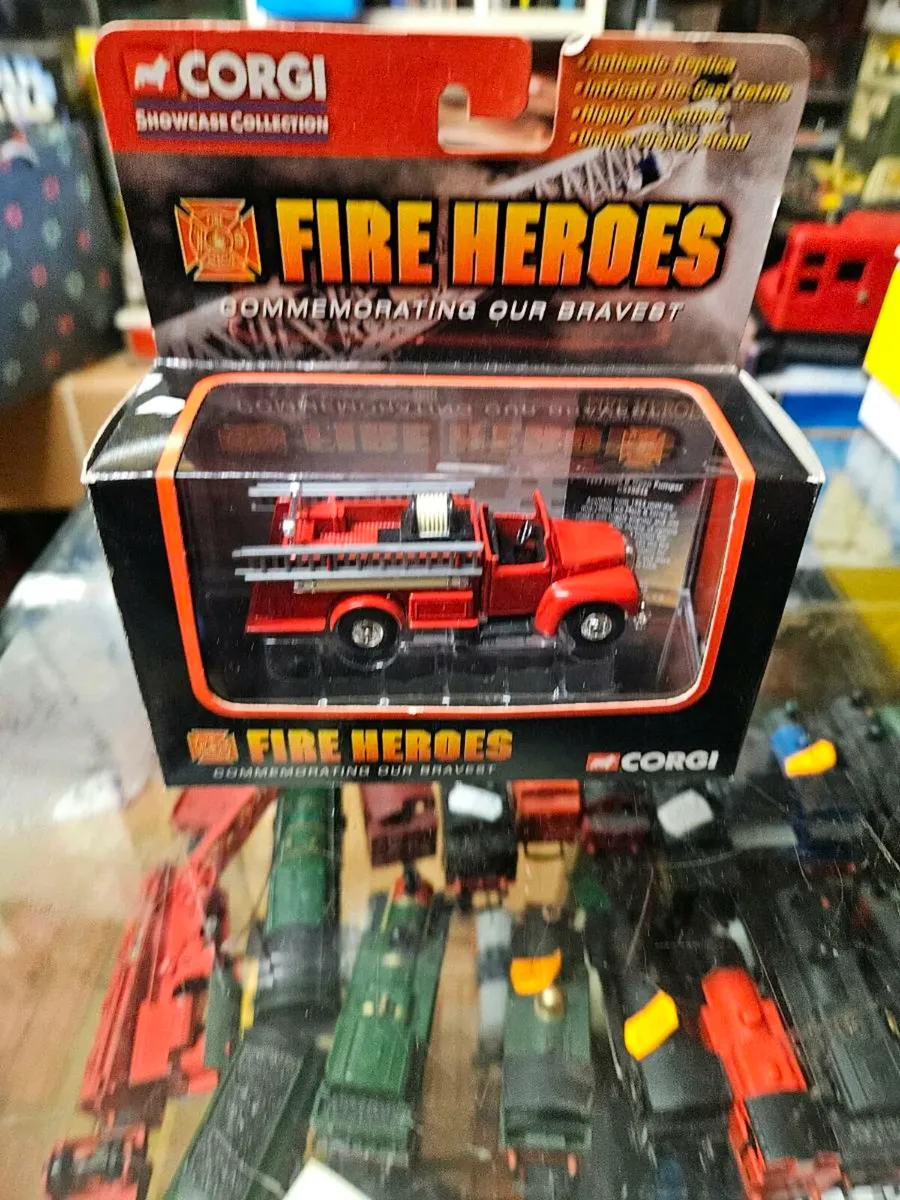 Corgi Fire Engine - Image 1