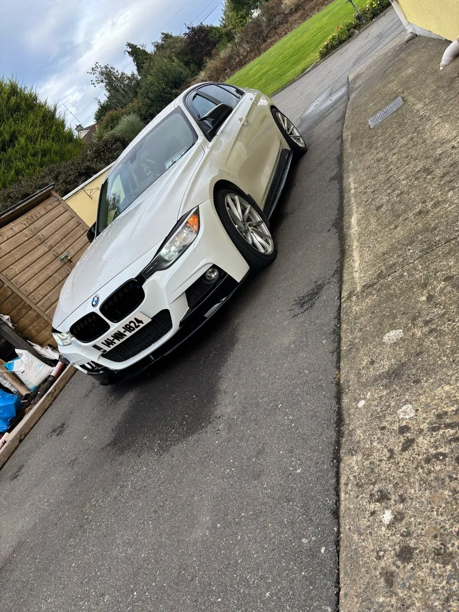 BMW 320d 2014 - Image 1