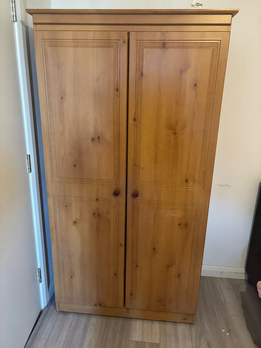 Wardrobe - Image 2