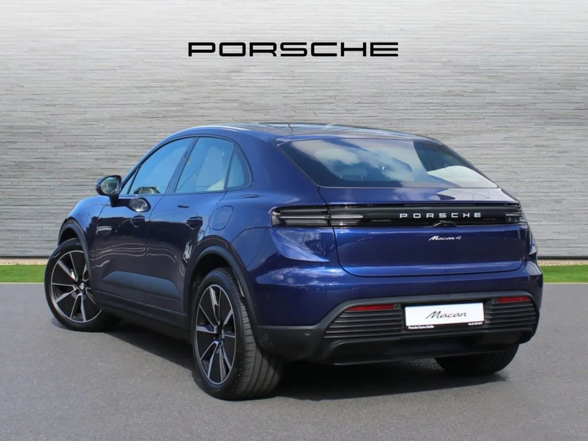 Porsche Macan 4 Electric - Image 3