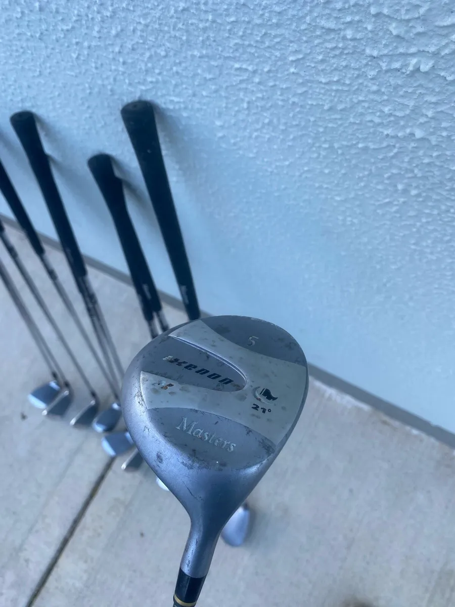 Golf clubs Trolley and bag for sale - Image 3
