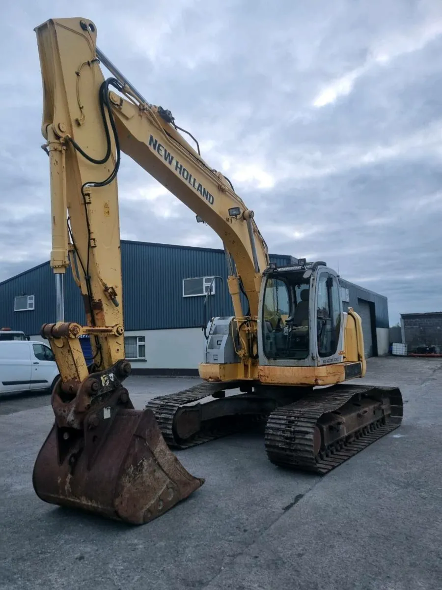 New Holland Kobelco - Image 1