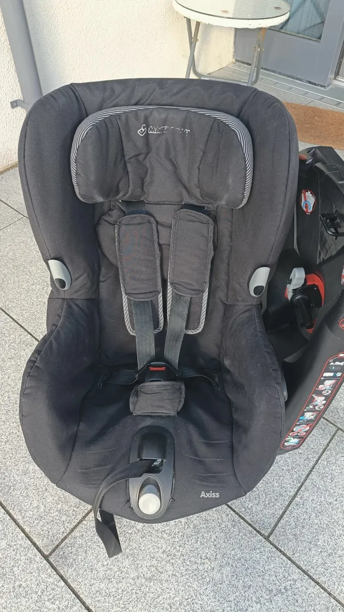 Maxi-Cosi Axiss Car Seat 9–18kg – Good Condition - Image 3