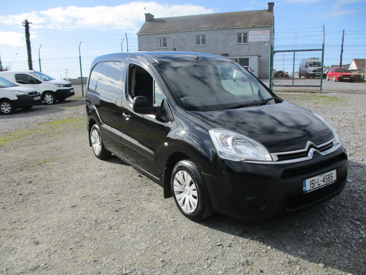 Citroen Berlingo 20151,6 HDI ENTER 3 SEATER - Image 1