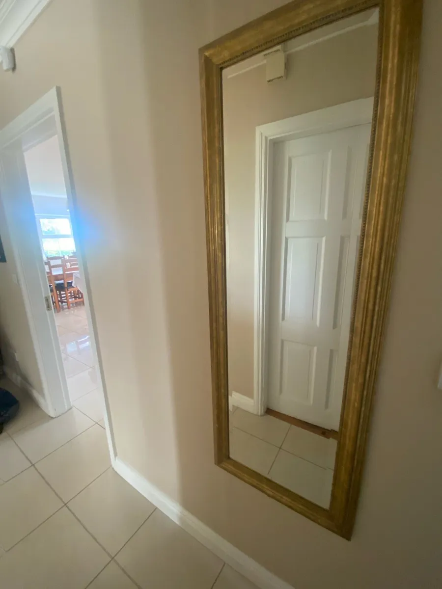 Mirror - Image 2