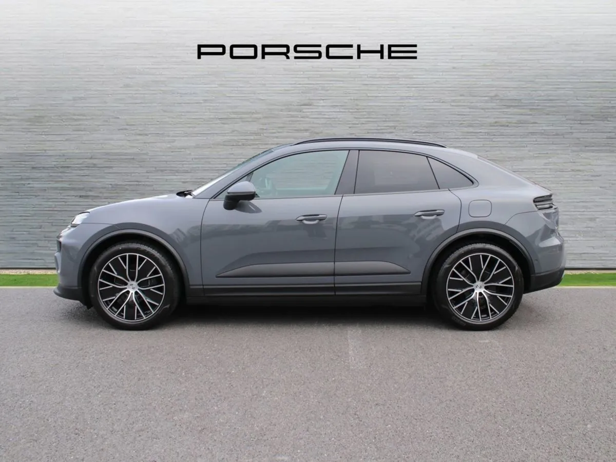 Porsche Macan Electric - Image 2
